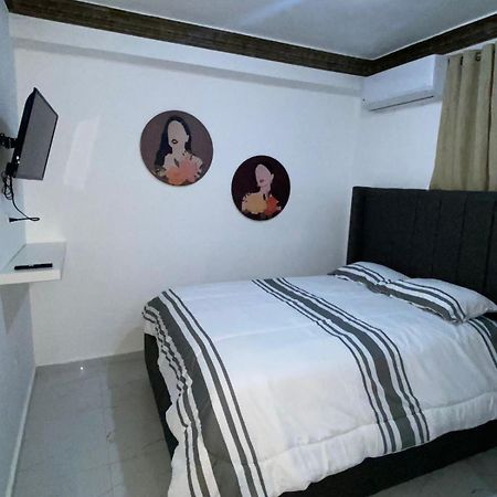 Acogedor Apartamento Сантяго де лос Кабайерос Екстериор снимка